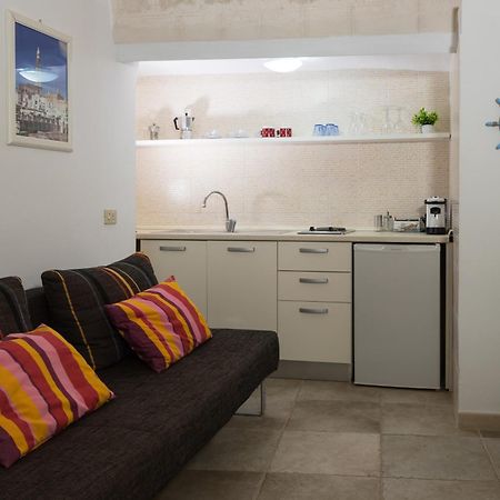 Victoria Apartments Monopoli Bagian luar foto